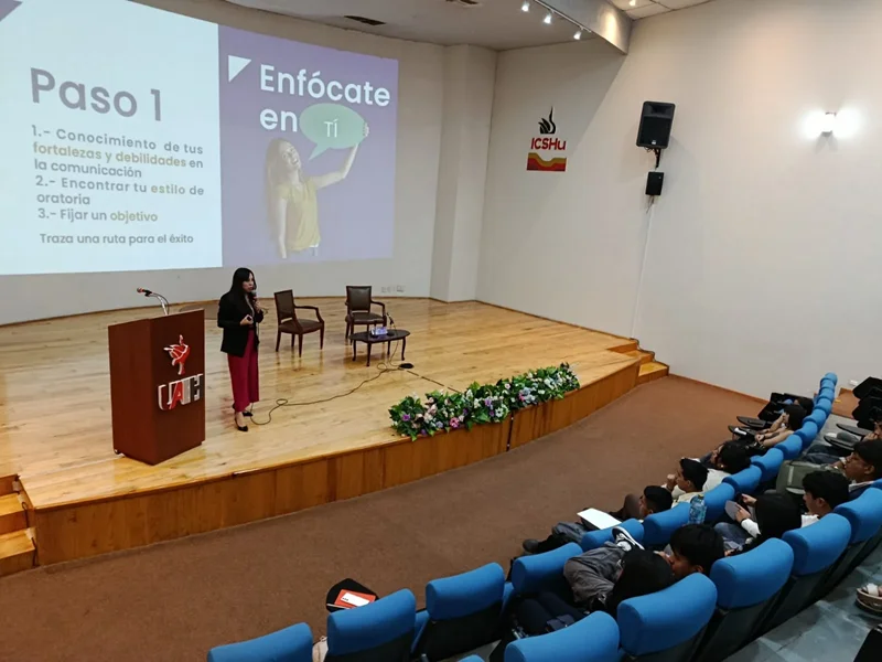 Taller y sesión práctica de oratoria moderna — Sesión 1